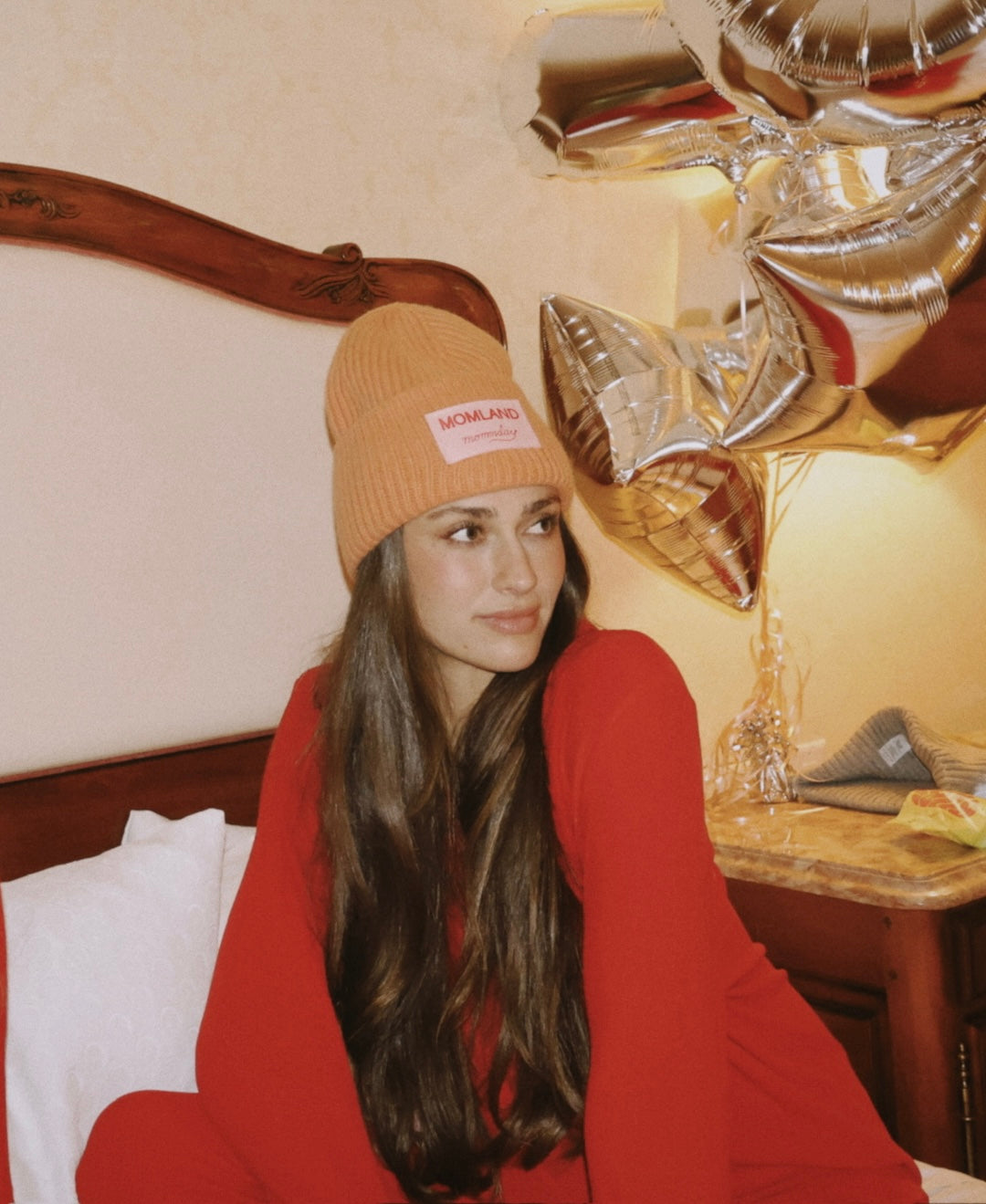 Momland™️ beanie in orange
