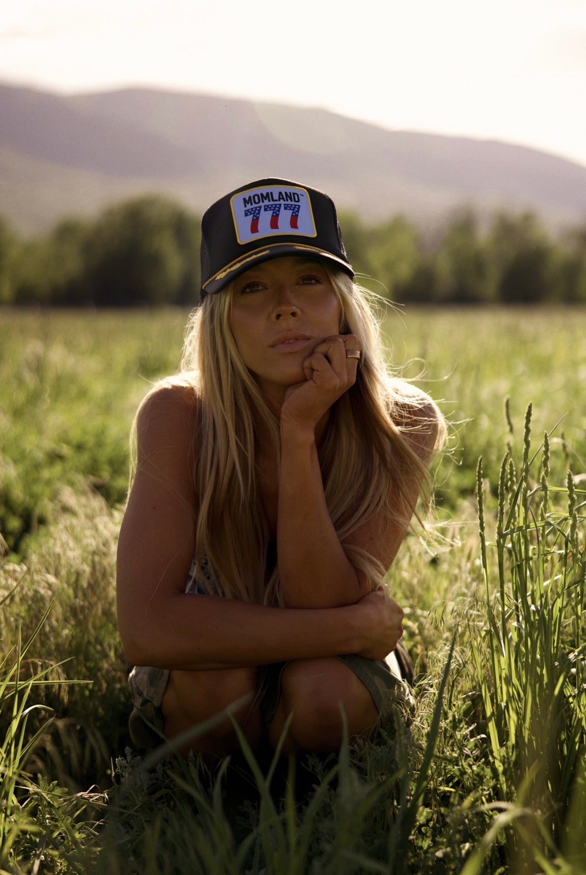 *Momland™️ 777 gold leaf trucker