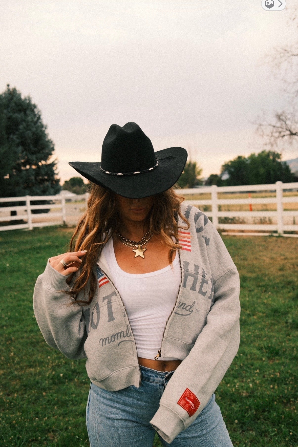 American Mother Sweatshirt zip up Grey