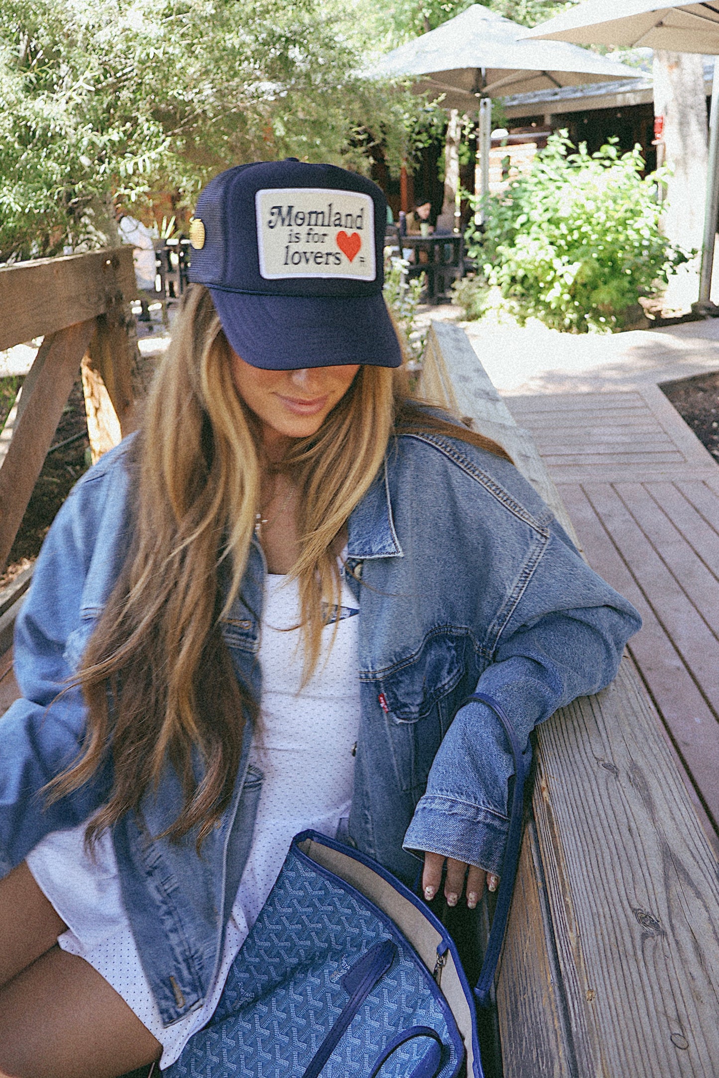 *Momland™️ is for Lovers on Navy