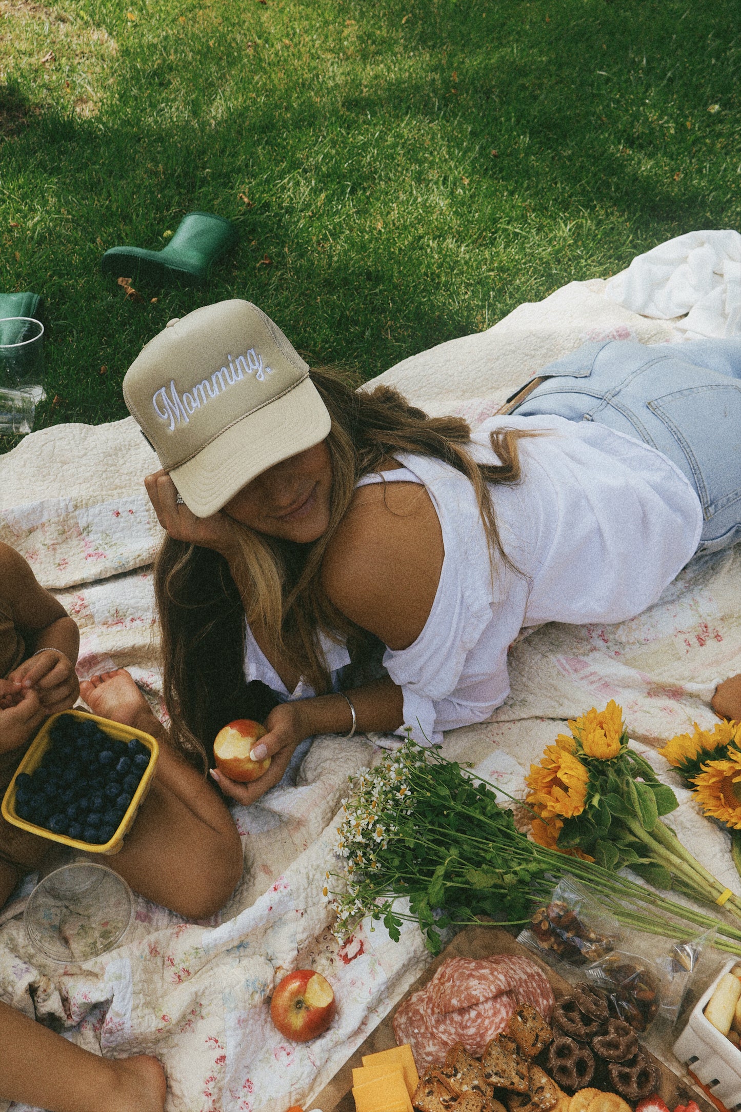 Momming Embroidered in Tan and White