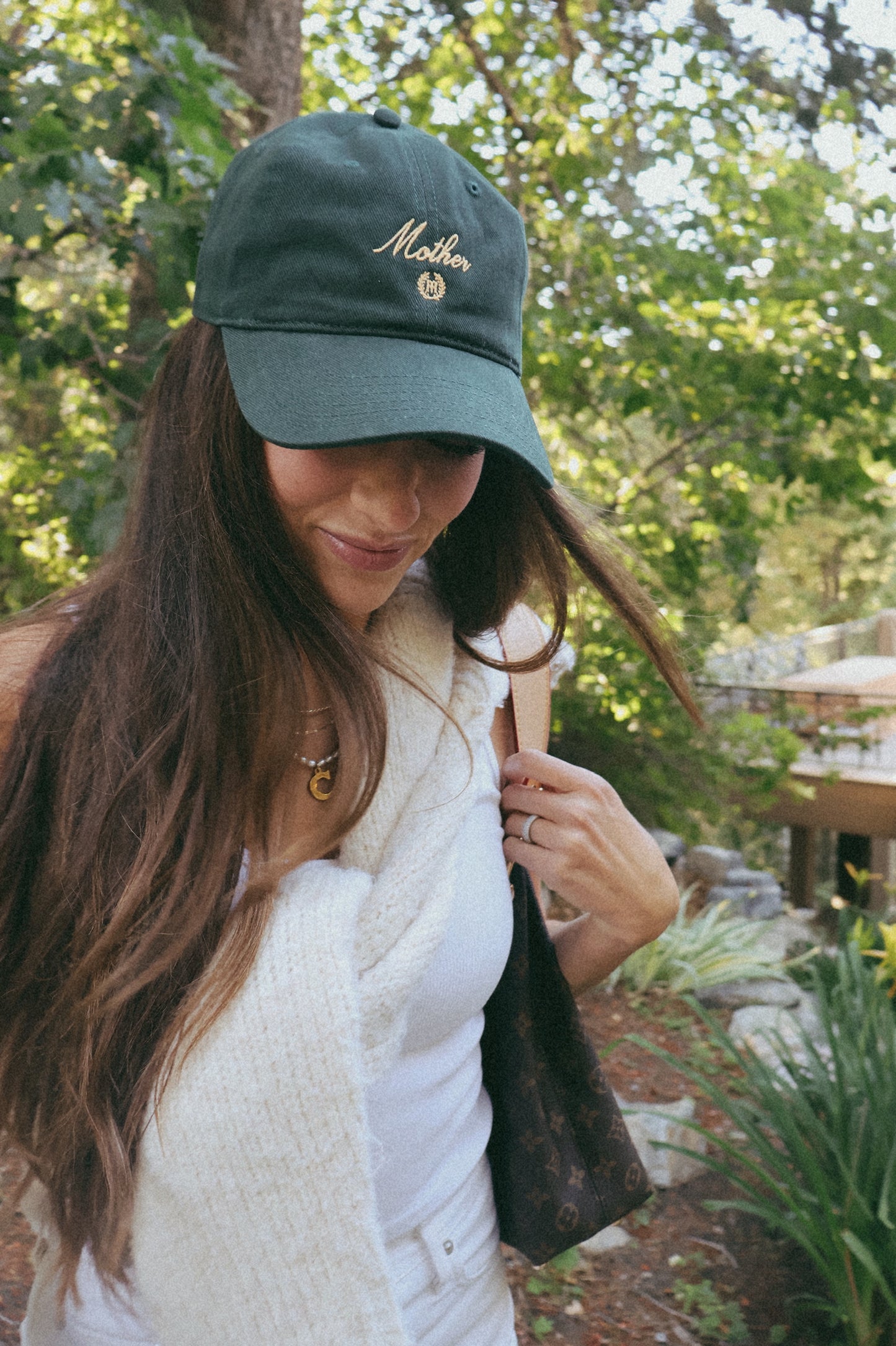 Mother Cap in Dark Green