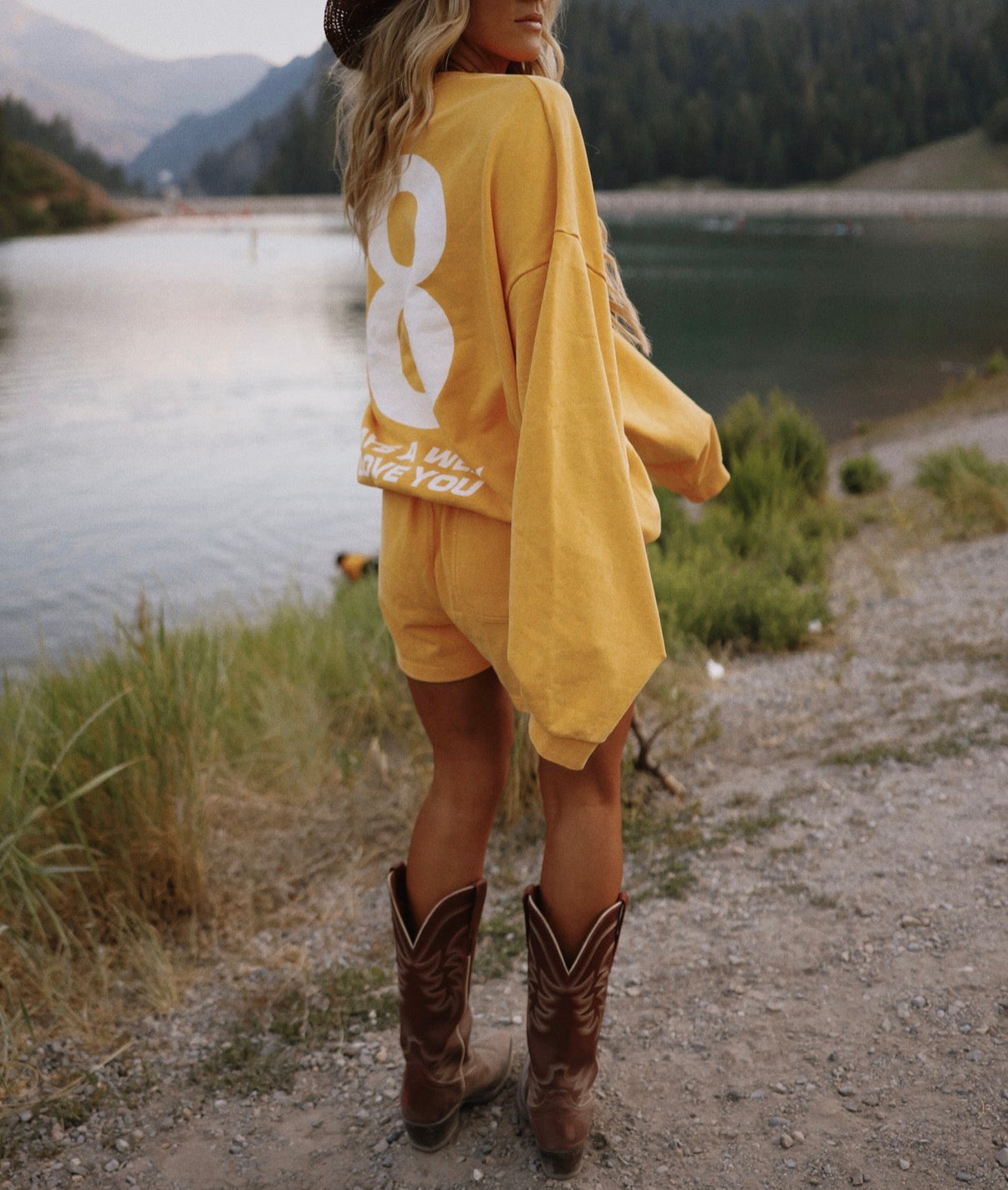 MOTHER circle Yellow sweatshirt