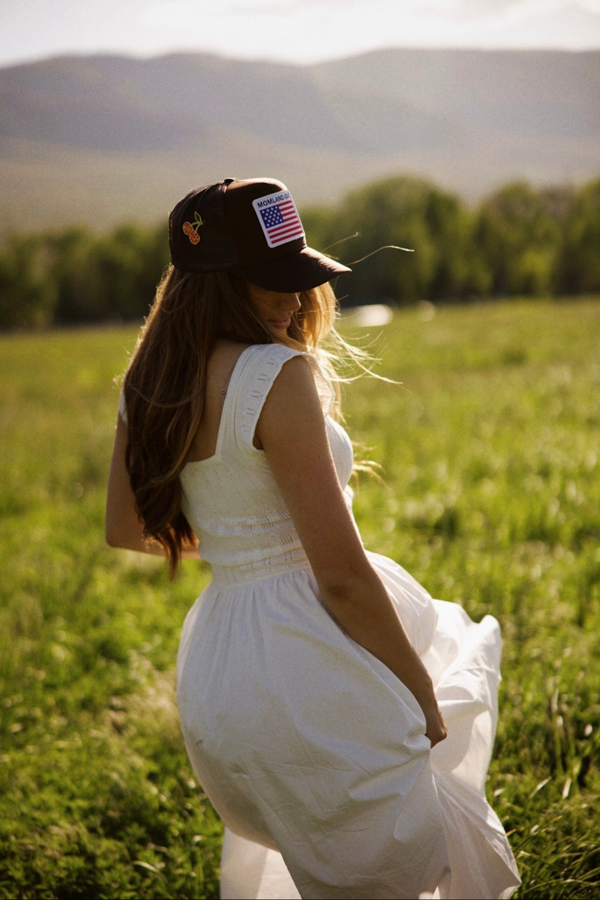 Momland USA flag trucker BROWN